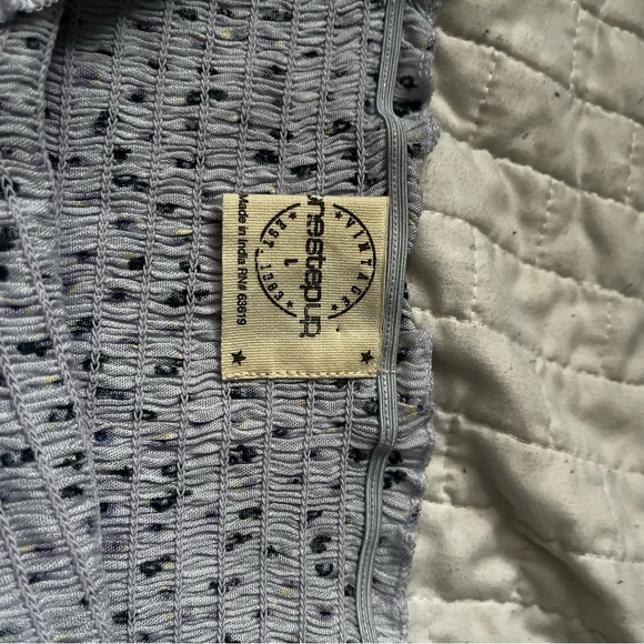 Large floral ruffled crop top with floral pattern - Picture 4 of 7